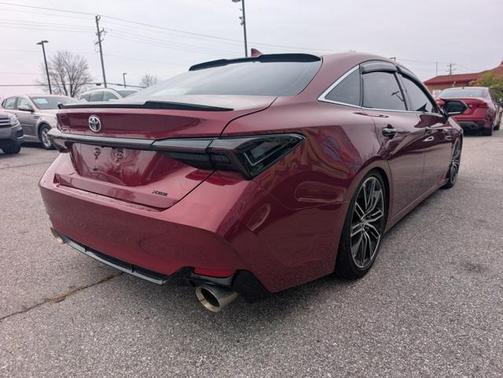 2020 Toyota Avalon XSE