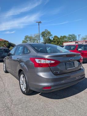 2014 Ford Focus SE