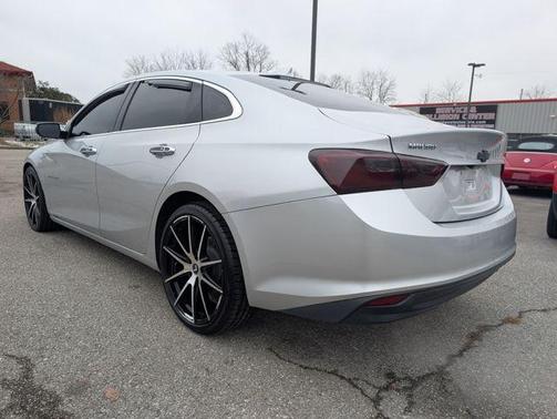2017 Chevrolet Malibu 1LT