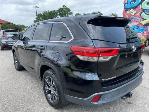 2018 Toyota Highlander LE Plus