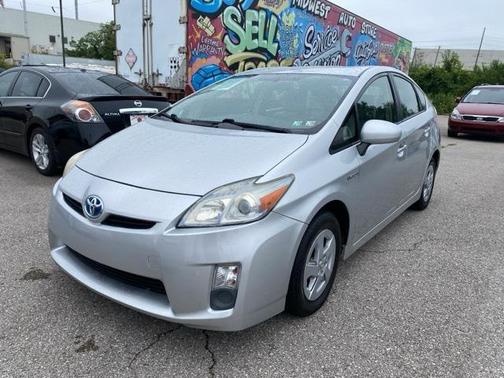 2010 Toyota Prius III