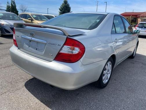 2002 Toyota Camry LE V6