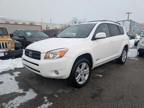 2007 Toyota RAV4 Sport