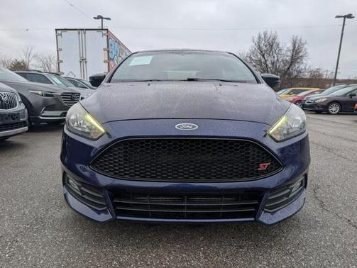 2017 Ford Focus ST 