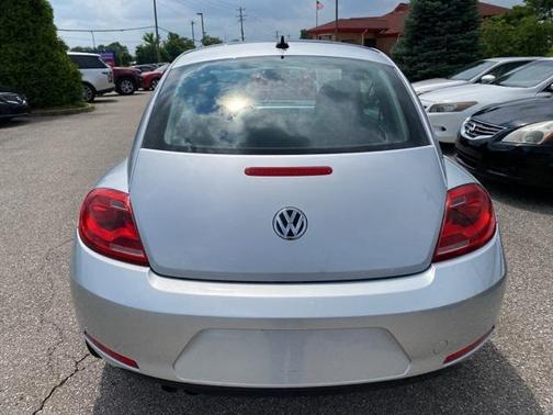 2013 Volkswagen Beetle 2.5L