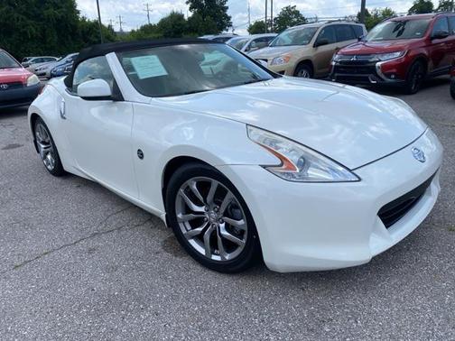 2011 Nissan 370Z Touring