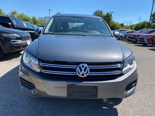 2018 Volkswagen Tiguan Limited 2.0T 4MOTION