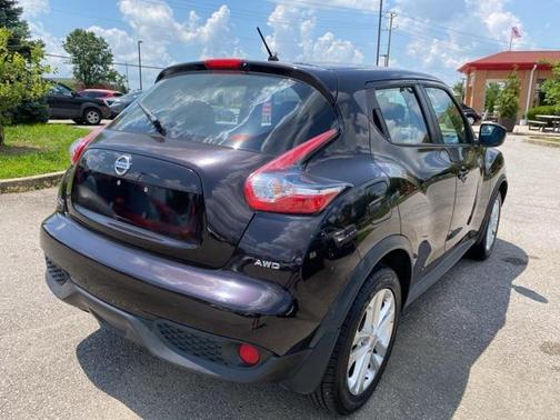 2015 Nissan Juke S