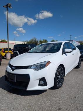 2015 Toyota Corolla S Plus