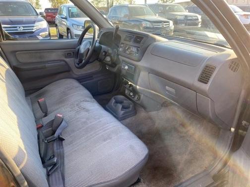 2000 Nissan Frontier XE for sale in Florence, KY - image 11