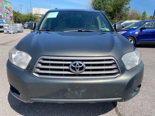 2010 Toyota Highlander SE