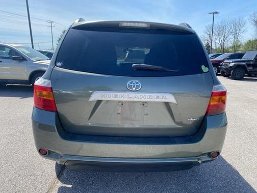 2010 Toyota Highlander SE