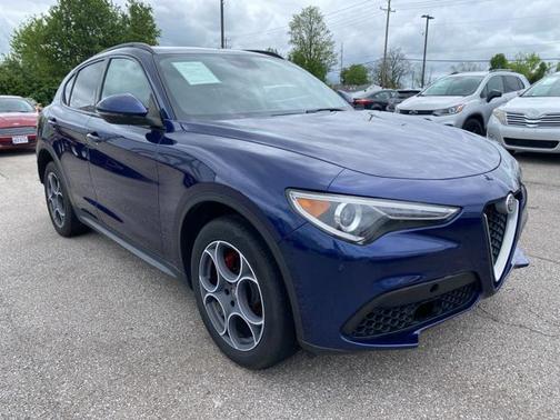 2018 Alfa Romeo Stelvio Sport