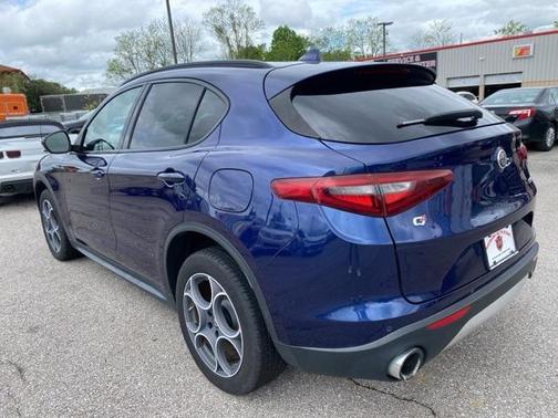 2018 Alfa Romeo Stelvio Sport