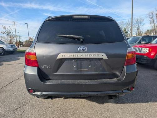 2010 Toyota Highlander SE
