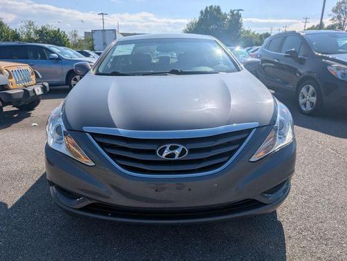 Harbor Gray Metallic 2012 Hyundai SONATA GLS