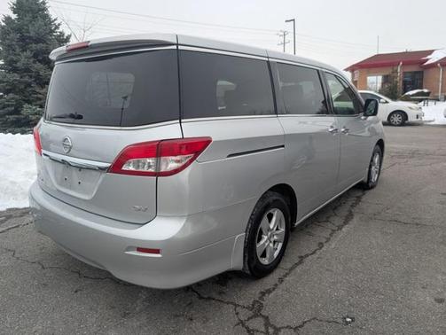 2014 Nissan Quest SV