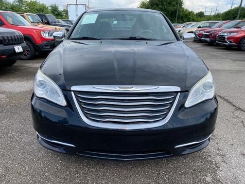 2012 Chrysler 200 Limited
