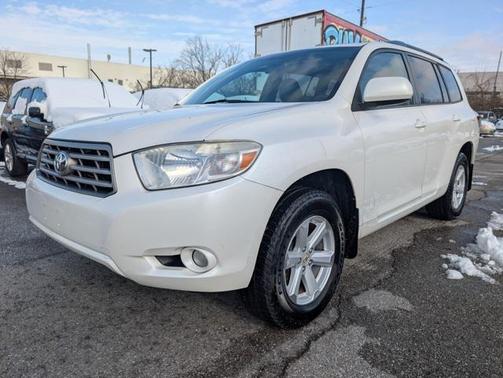 2010 Toyota Highlander SE