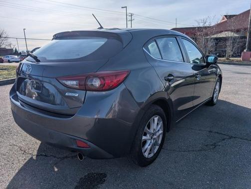 2016 Mazda Mazda3 i Sport