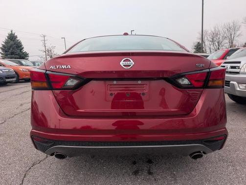 2020 Nissan Altima SR FWD