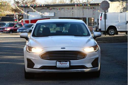 2019 Ford Fusion Hybrid SE