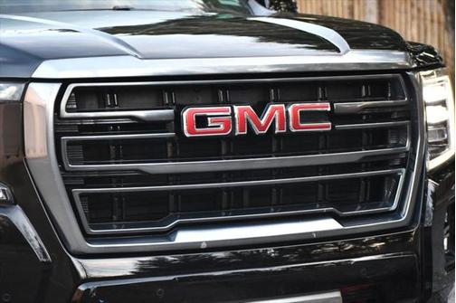 2022 GMC Yukon XL 4WD AT4