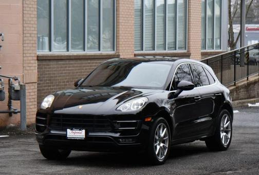 2015 Porsche Macan Turbo