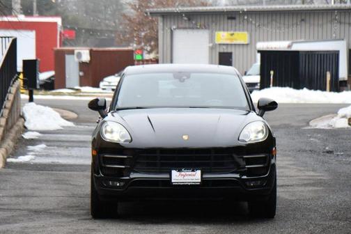 2015 Porsche Macan Turbo