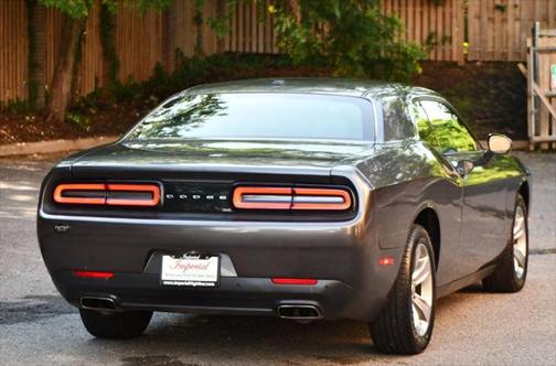 2015 Dodge Challenger SXT