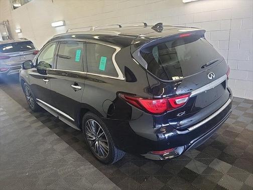 2017 INFINITI QX60 Base