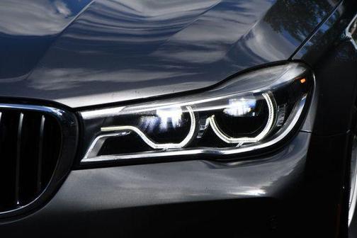2017 BMW 750 i xDrive