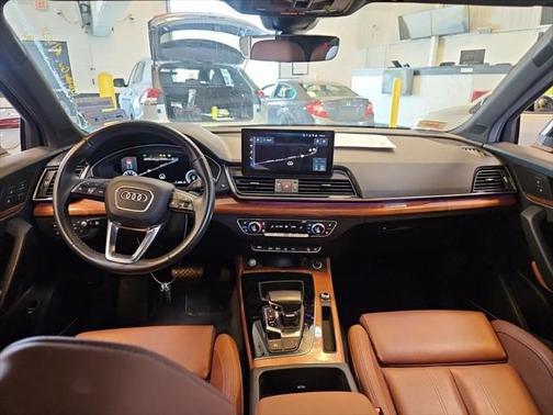 2021 Audi Q5 45 Prestige