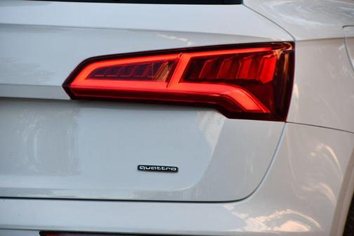 2019 Audi Q5 45 Premium