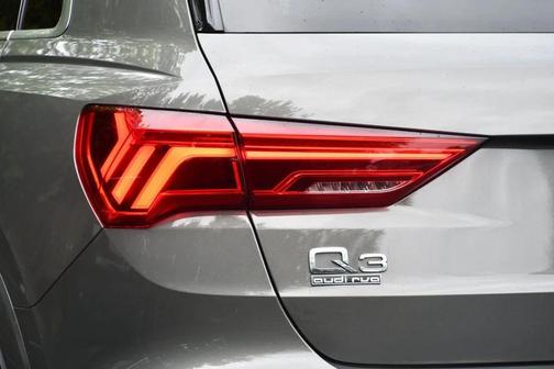2021 Audi Q3 45 S line Premium