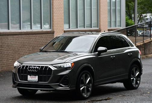 2021 Audi Q3 45 S line Premium