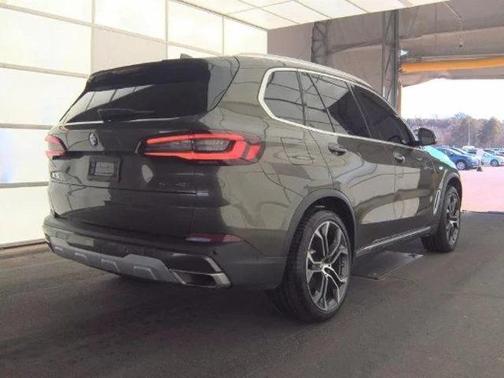 2022 BMW X5 sDrive40i