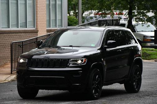 2020 Jeep Grand Cherokee Altitude