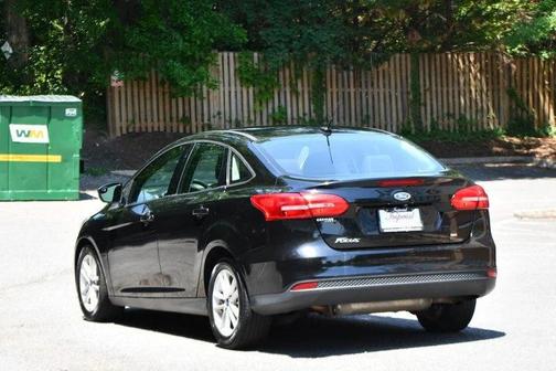 Shadow Black 2017 Ford Focus SE