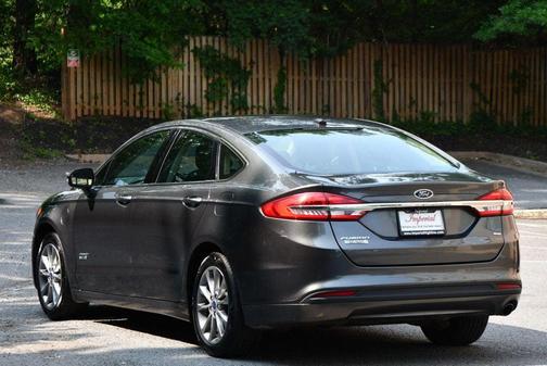2017 Ford Fusion Energi SE Luxury