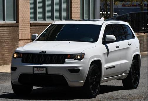 2018 Jeep Grand Cherokee Altitude