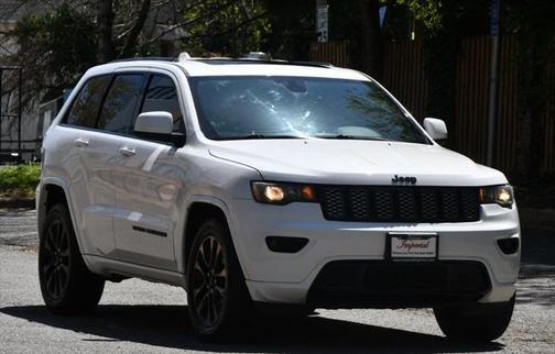 2018 Jeep Grand Cherokee Altitude