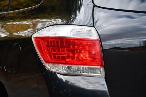 2013 Toyota Highlander SE