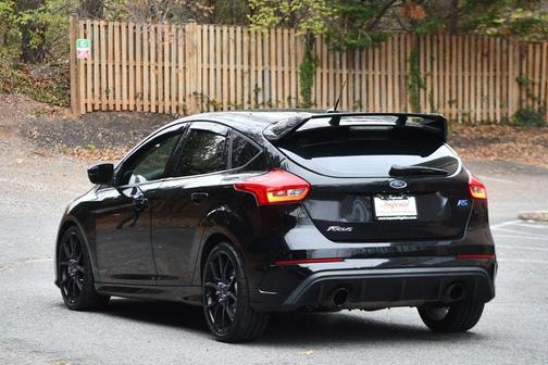 2017 Ford Focus RS Base