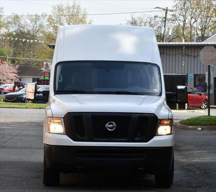 2021 Nissan NV Cargo NV2500 HD SV V8