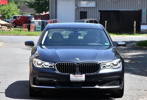 2017 BMW 750 i xDrive