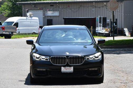 2016 BMW 750 I