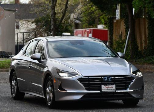 2020 Hyundai SONATA SE