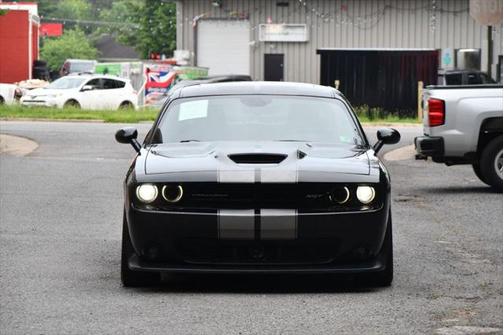 2015 Dodge Challenger SRT 392