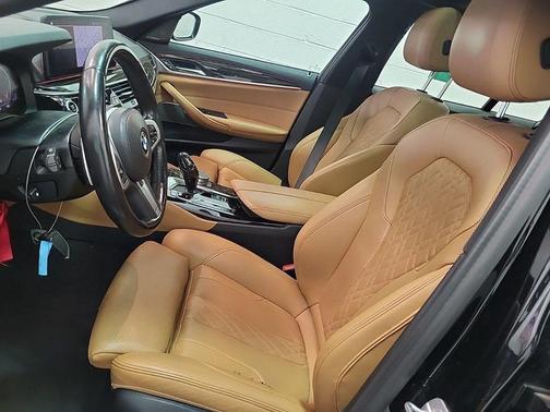 2022 BMW 530 i xDrive